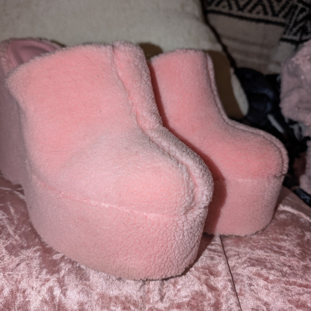 Pink Platform Fuzzy Slippers